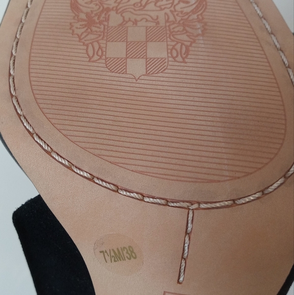 Vince Camuto Kalintie Black Leather Sandal Size 71/2 - Picture 10 of 11